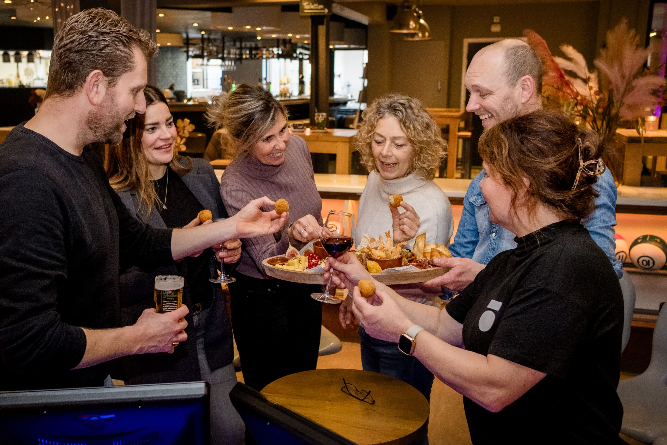 Arrangementen met eten & bowlen